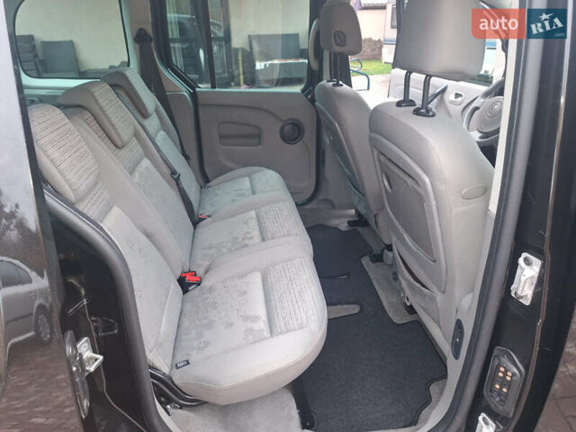 Чорний Рено Кєнгу, об'ємом двигуна 1.6 л та пробігом 152 тис. км за 7300 $, фото 17 на Automoto.ua