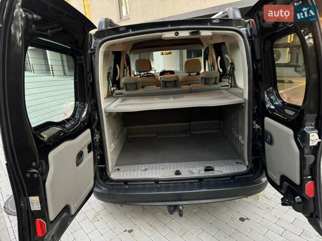 Чорний Рено Кєнгу, об'ємом двигуна 1.6 л та пробігом 190 тис. км за 7350 $, фото 50 на Automoto.ua