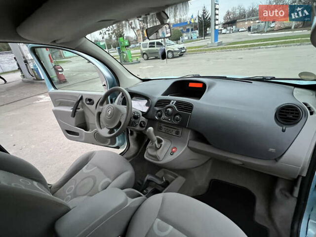 Черный Рено Кенгу, объемом двигателя 1.5 л и пробегом 170 тыс. км за 6700 $, фото 42 на Automoto.ua