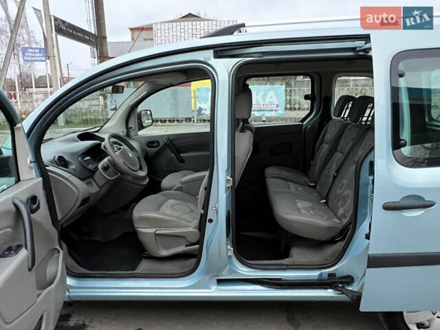 Черный Рено Кенгу, объемом двигателя 1.5 л и пробегом 170 тыс. км за 6700 $, фото 36 на Automoto.ua