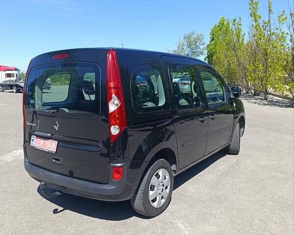 Черный Рено Кенгу, объемом двигателя 1.6 л и пробегом 211 тыс. км за 7700 $, фото 7 на Automoto.ua