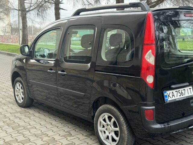 Черный Рено Кенгу, объемом двигателя 1.6 л и пробегом 241 тыс. км за 4850 $, фото 5 на Automoto.ua