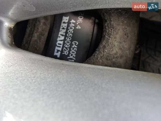 Черный Рено Кенгу, объемом двигателя 1.46 л и пробегом 217 тыс. км за 8900 $, фото 30 на Automoto.ua