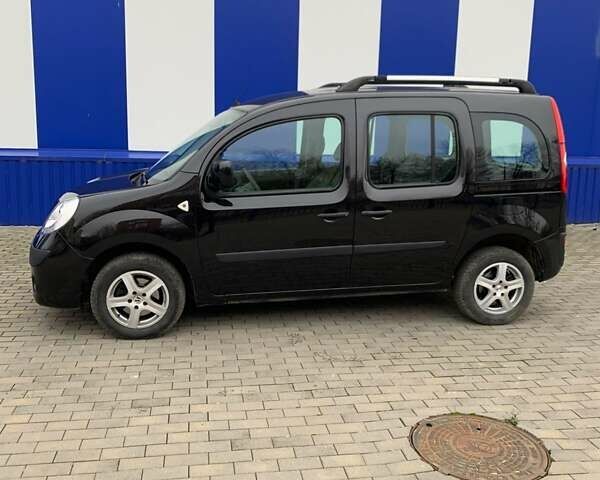 Черный Рено Кенгу, объемом двигателя 1.6 л и пробегом 190 тыс. км за 6600 $, фото 3 на Automoto.ua