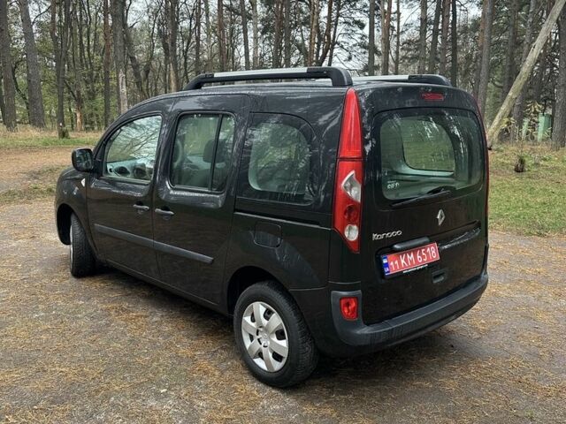 Черный Рено Кенгу, объемом двигателя 1.5 л и пробегом 227 тыс. км за 7250 $, фото 4 на Automoto.ua