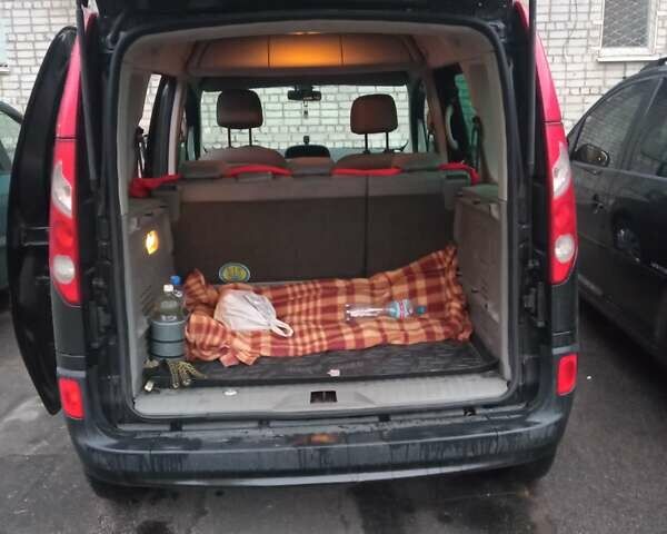 Черный Рено Кенгу, объемом двигателя 1.46 л и пробегом 340 тыс. км за 6200 $, фото 5 на Automoto.ua