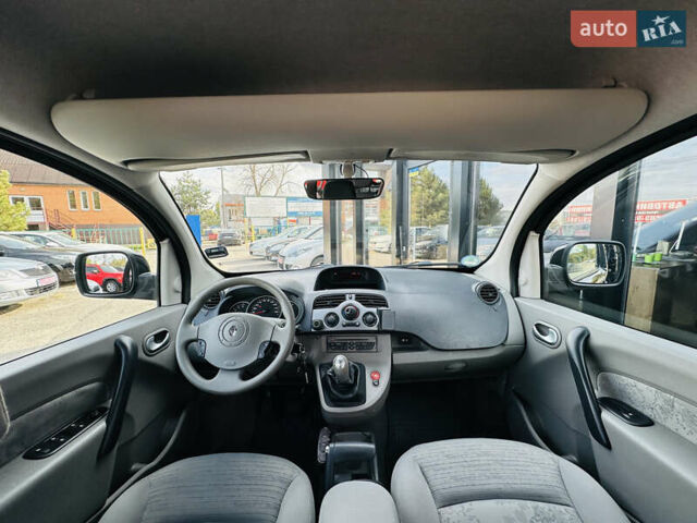 Чорний Рено Кєнгу, об'ємом двигуна 1.6 л та пробігом 136 тис. км за 8400 $, фото 29 на Automoto.ua
