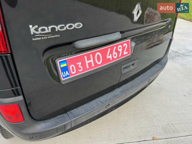 Черный Рено Кенгу, объемом двигателя 1.6 л и пробегом 214 тыс. км за 7300 $, фото 6 на Automoto.ua