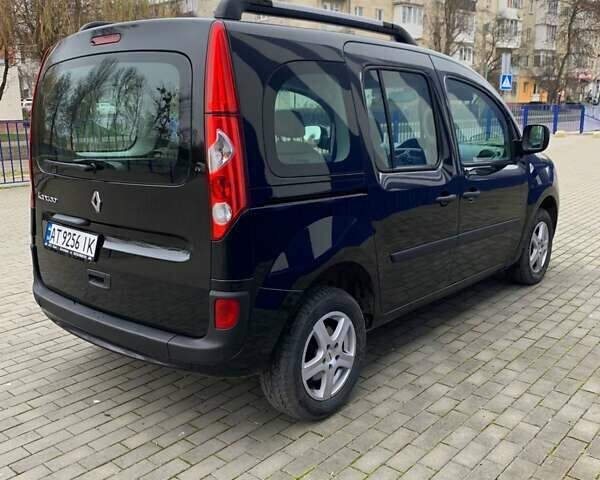 Черный Рено Кенгу, объемом двигателя 1.6 л и пробегом 190 тыс. км за 6600 $, фото 2 на Automoto.ua