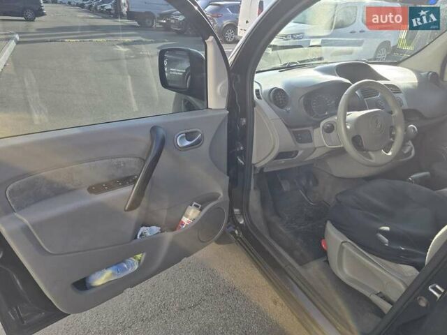 Черный Рено Кенгу, объемом двигателя 1.46 л и пробегом 217 тыс. км за 8900 $, фото 18 на Automoto.ua