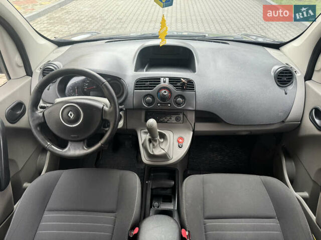 Черный Рено Кенгу, объемом двигателя 1.6 л и пробегом 241 тыс. км за 4850 $, фото 23 на Automoto.ua