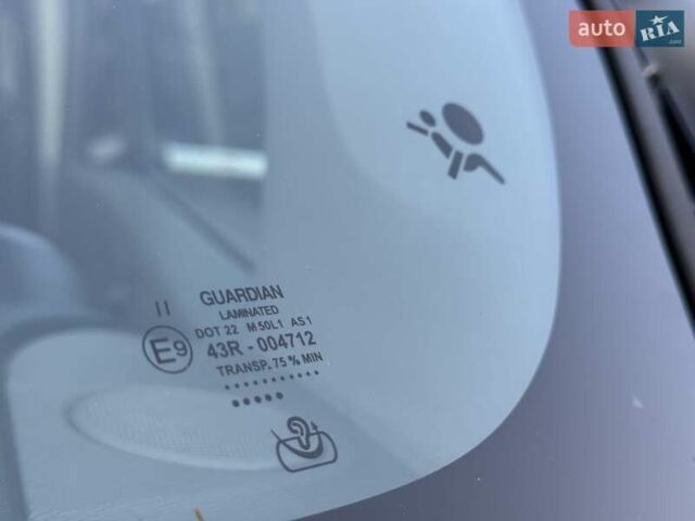 Черный Рено Кенгу, объемом двигателя 1.6 л и пробегом 156 тыс. км за 6950 $, фото 30 на Automoto.ua