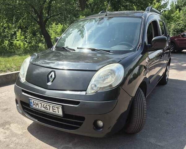 Черный Рено Кенгу, объемом двигателя 1.6 л и пробегом 224 тыс. км за 6900 $, фото 1 на Automoto.ua