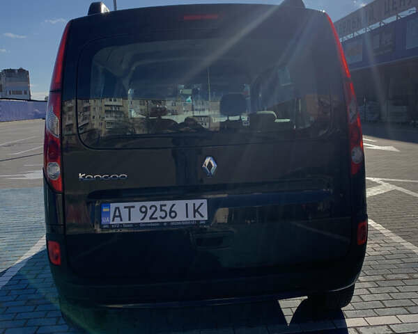 Черный Рено Кенгу, объемом двигателя 1.6 л и пробегом 189 тыс. км за 7200 $, фото 4 на Automoto.ua