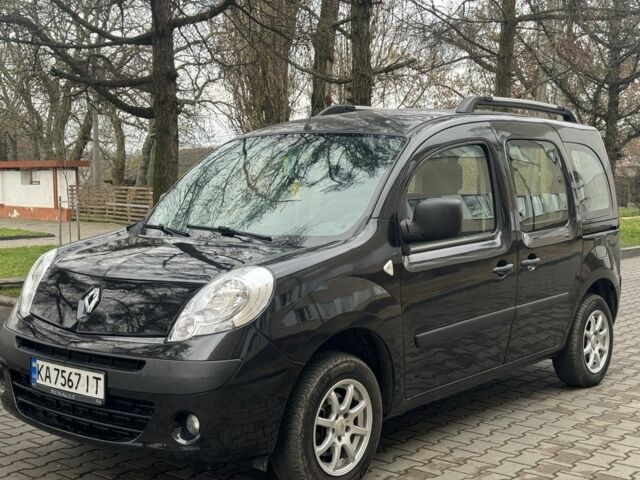 Черный Рено Кенгу, объемом двигателя 1.6 л и пробегом 241 тыс. км за 4850 $, фото 2 на Automoto.ua