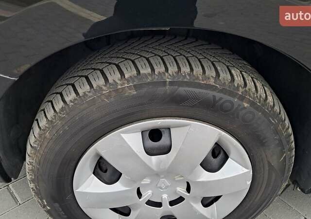 Чорний Рено Кєнгу, об'ємом двигуна 1.6 л та пробігом 205 тис. км за 7350 $, фото 12 на Automoto.ua