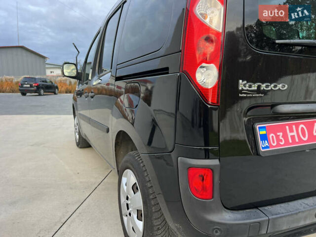 Черный Рено Кенгу, объемом двигателя 1.6 л и пробегом 214 тыс. км за 7300 $, фото 8 на Automoto.ua