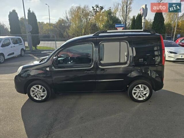 Черный Рено Кенгу, объемом двигателя 1.46 л и пробегом 217 тыс. км за 8900 $, фото 5 на Automoto.ua