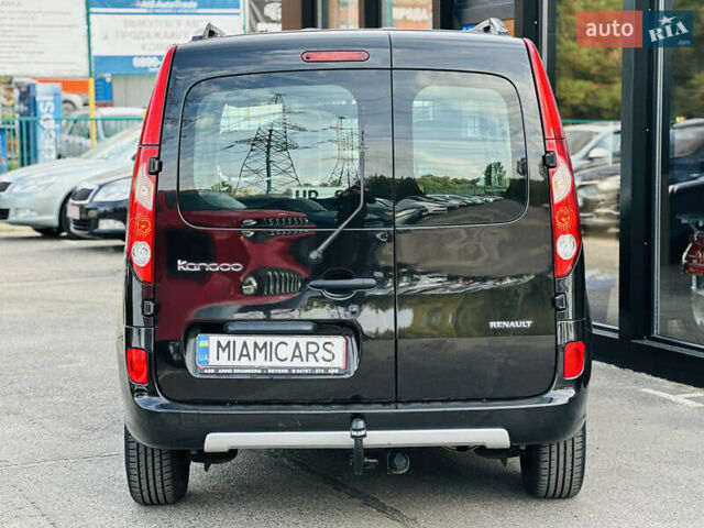 Чорний Рено Кєнгу, об'ємом двигуна 1.6 л та пробігом 136 тис. км за 8400 $, фото 12 на Automoto.ua