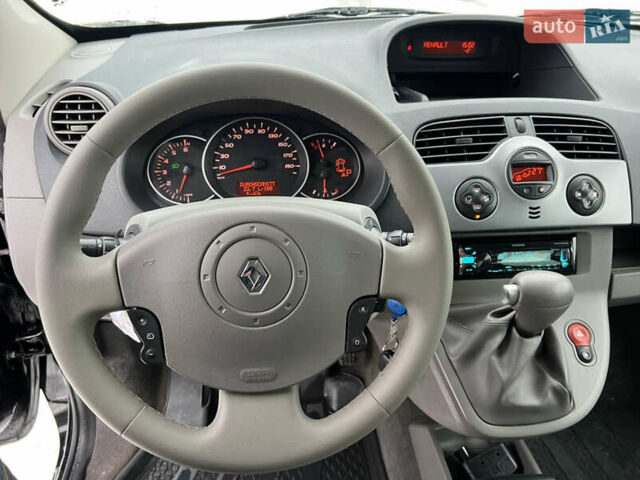 Чорний Рено Кєнгу, об'ємом двигуна 1.6 л та пробігом 215 тис. км за 7250 $, фото 41 на Automoto.ua