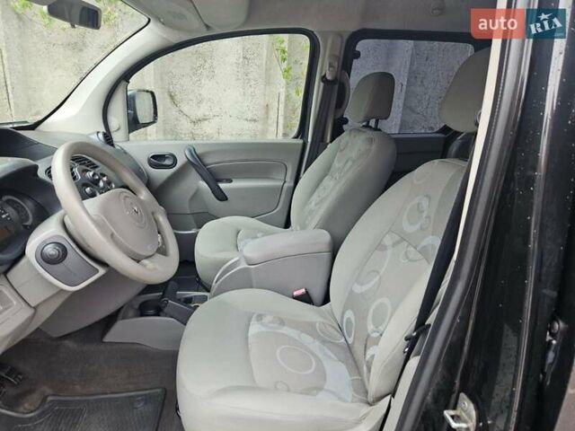 Чорний Рено Кєнгу, об'ємом двигуна 1.6 л та пробігом 146 тис. км за 7600 $, фото 11 на Automoto.ua