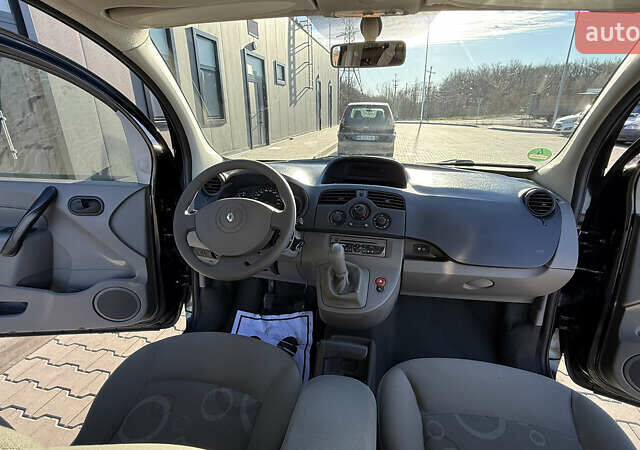 Чорний Рено Кєнгу, об'ємом двигуна 1.6 л та пробігом 178 тис. км за 8299 $, фото 7 на Automoto.ua