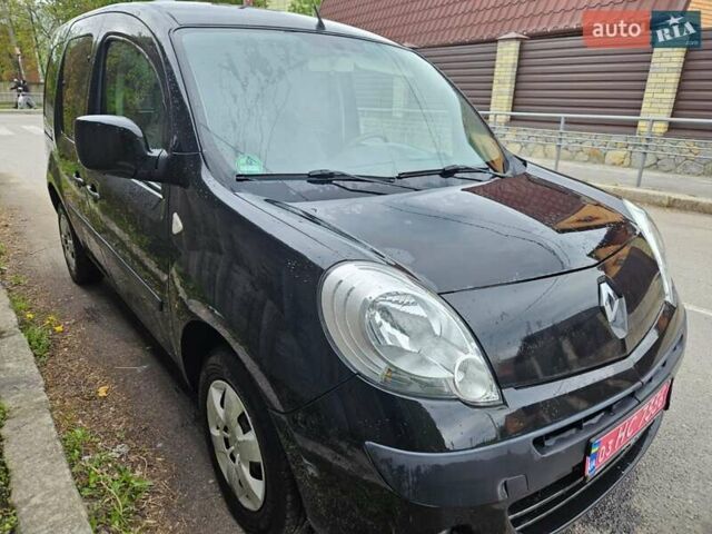 Чорний Рено Кєнгу, об'ємом двигуна 1.6 л та пробігом 146 тис. км за 7600 $, фото 3 на Automoto.ua