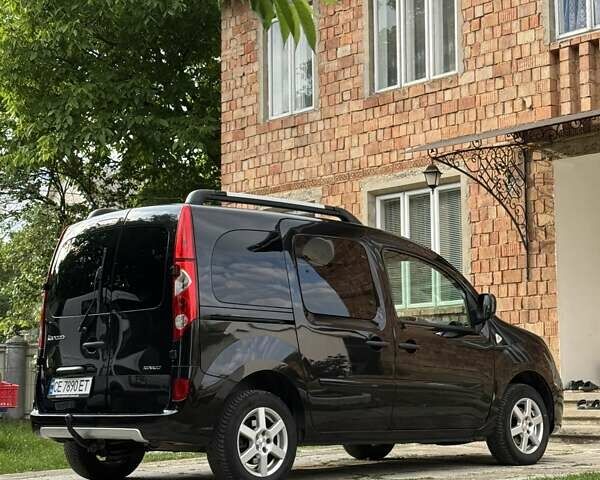 Черный Рено Кенгу, объемом двигателя 1.6 л и пробегом 202 тыс. км за 8100 $, фото 1 на Automoto.ua