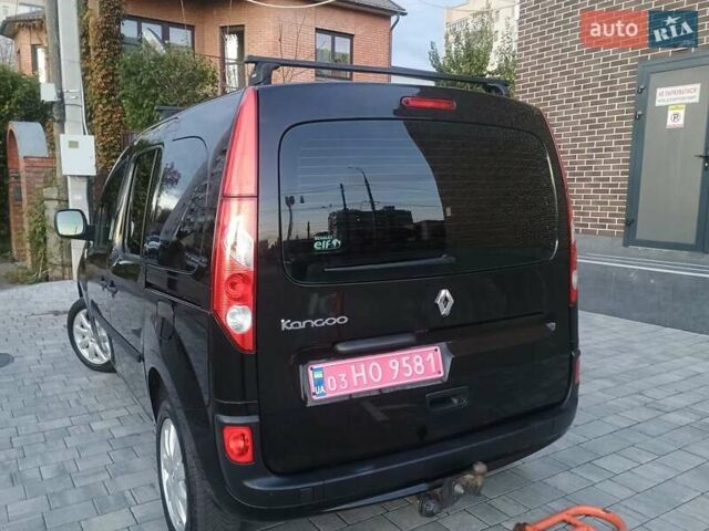 Рено Кєнгу 2010 у Вінниці на Automoto.ua Чорний Рено Кєнгу, об'ємом двигуна 1.6 л та пробігом 227 тис. км за 7850 $, фото 8 на Automoto.ua