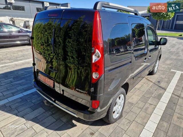 Черный Рено Кенгу, объемом двигателя 1.6 л и пробегом 202 тыс. км за 8100 $, фото 13 на Automoto.ua