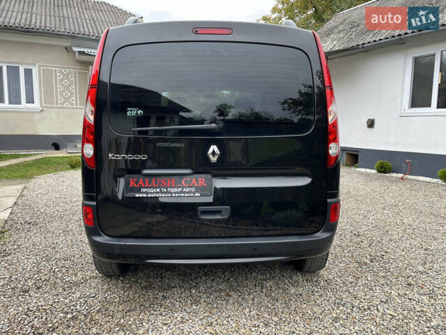 Черный Рено Кенгу, объемом двигателя 1.6 л и пробегом 202 тыс. км за 7800 $, фото 10 на Automoto.ua