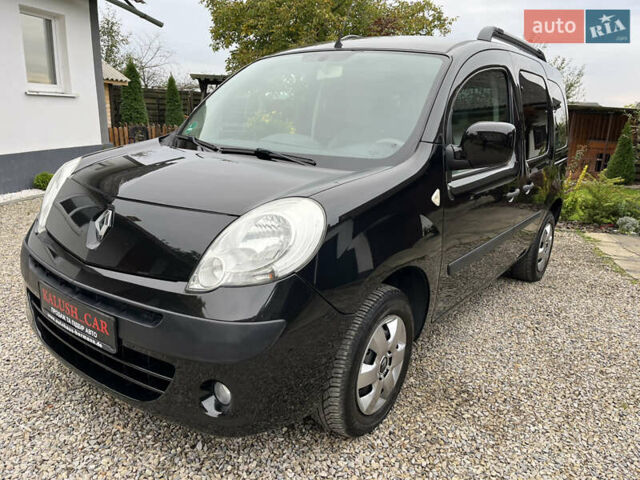 Черный Рено Кенгу, объемом двигателя 1.6 л и пробегом 202 тыс. км за 7800 $, фото 2 на Automoto.ua