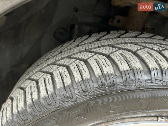 Черный Рено Кенгу, объемом двигателя 1.6 л и пробегом 202 тыс. км за 7800 $, фото 18 на Automoto.ua