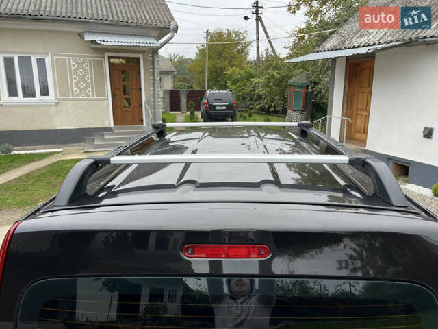 Черный Рено Кенгу, объемом двигателя 1.6 л и пробегом 202 тыс. км за 7800 $, фото 51 на Automoto.ua