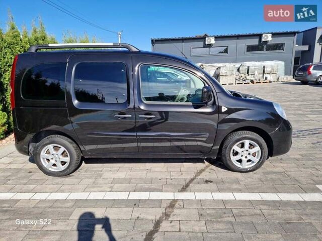 Черный Рено Кенгу, объемом двигателя 1.6 л и пробегом 202 тыс. км за 8100 $, фото 12 на Automoto.ua