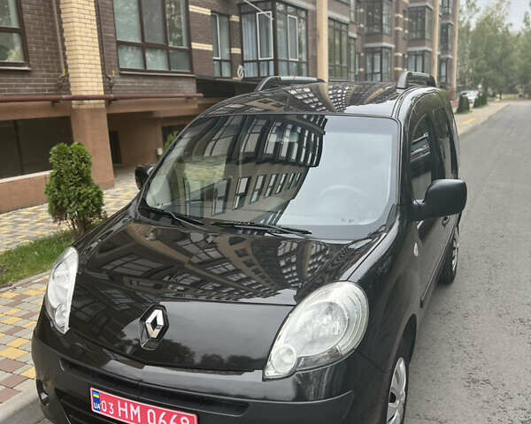 Черный Рено Кенгу, объемом двигателя 1.6 л и пробегом 249 тыс. км за 7900 $, фото 3 на Automoto.ua
