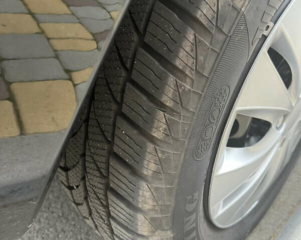 Черный Рено Кенгу, объемом двигателя 1.6 л и пробегом 249 тыс. км за 7900 $, фото 14 на Automoto.ua