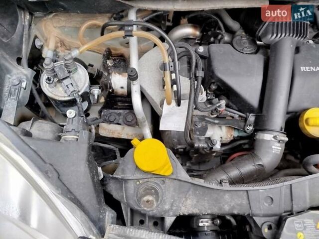 Чорний Рено Кєнгу, об'ємом двигуна 1.5 л та пробігом 225 тис. км за 7900 $, фото 24 на Automoto.ua