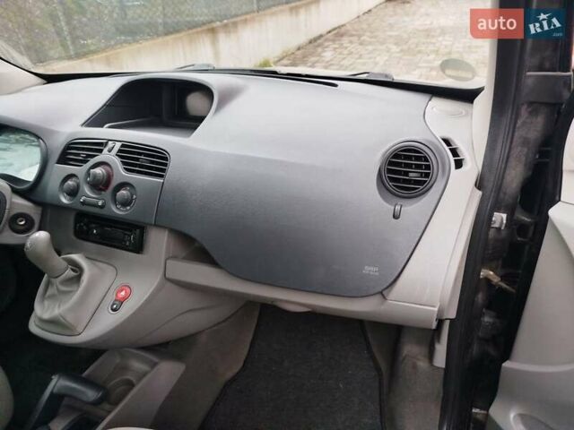 Чорний Рено Кєнгу, об'ємом двигуна 1.5 л та пробігом 225 тис. км за 7900 $, фото 19 на Automoto.ua