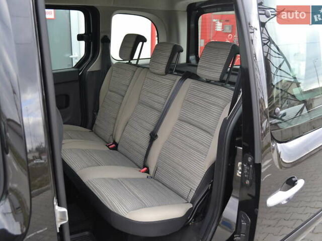 Чорний Рено Кєнгу, об'ємом двигуна 1.6 л та пробігом 170 тис. км за 8450 $, фото 20 на Automoto.ua