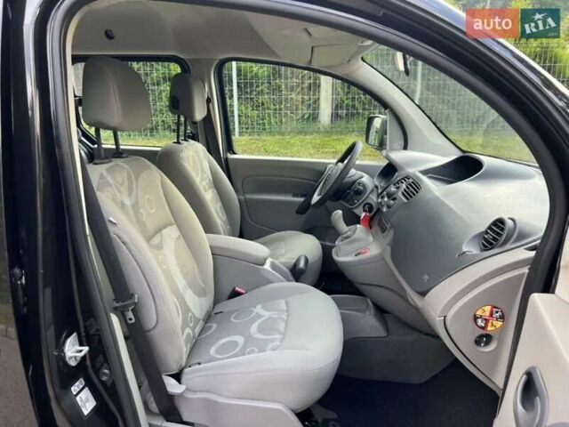 Черный Рено Кенгу, объемом двигателя 1.6 л и пробегом 191 тыс. км за 5300 $, фото 16 на Automoto.ua