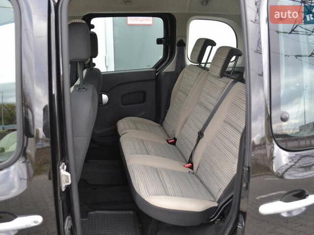 Чорний Рено Кєнгу, об'ємом двигуна 1.6 л та пробігом 170 тис. км за 8450 $, фото 18 на Automoto.ua