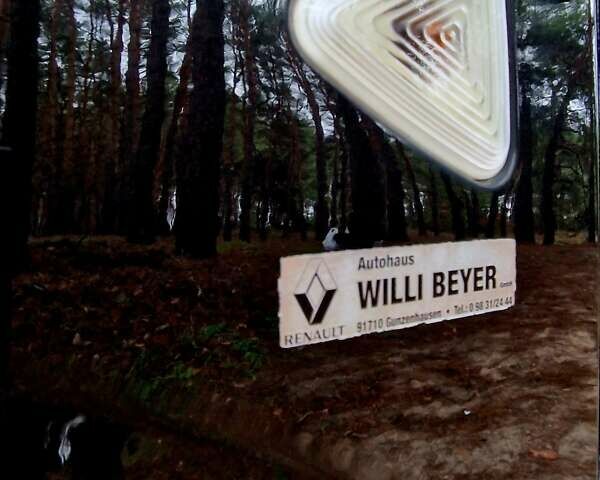 Черный Рено Кенгу, объемом двигателя 1.6 л и пробегом 229 тыс. км за 8000 $, фото 14 на Automoto.ua