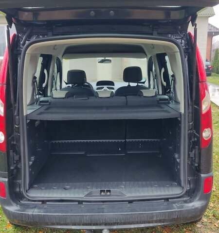 Черный Рено Кенгу, объемом двигателя 1.6 л и пробегом 236 тыс. км за 6700 $, фото 10 на Automoto.ua