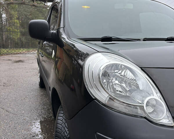 Черный Рено Кенгу, объемом двигателя 1.5 л и пробегом 138 тыс. км за 8500 $, фото 7 на Automoto.ua