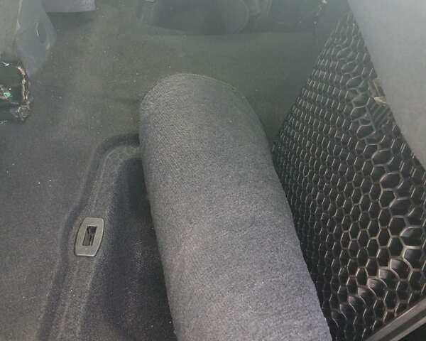 Черный Рено Кенгу, объемом двигателя 1.5 л и пробегом 240 тыс. км за 7600 $, фото 15 на Automoto.ua