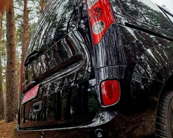 Черный Рено Кенгу, объемом двигателя 1.6 л и пробегом 229 тыс. км за 8000 $, фото 36 на Automoto.ua
