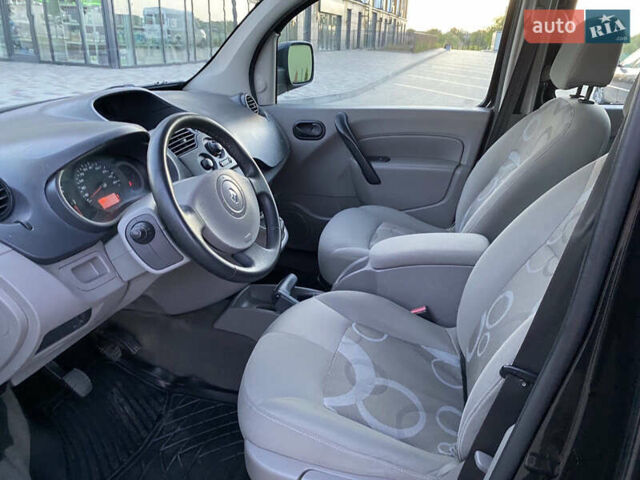 Черный Рено Кенгу, объемом двигателя 1.5 л и пробегом 285 тыс. км за 7700 $, фото 13 на Automoto.ua