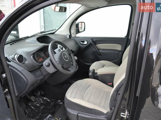 Чорний Рено Кєнгу, об'ємом двигуна 1.6 л та пробігом 170 тис. км за 8450 $, фото 17 на Automoto.ua