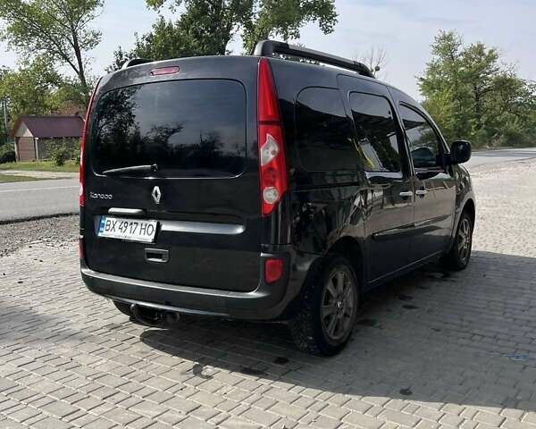 Черный Рено Кенгу, объемом двигателя 1.5 л и пробегом 260 тыс. км за 8200 $, фото 7 на Automoto.ua